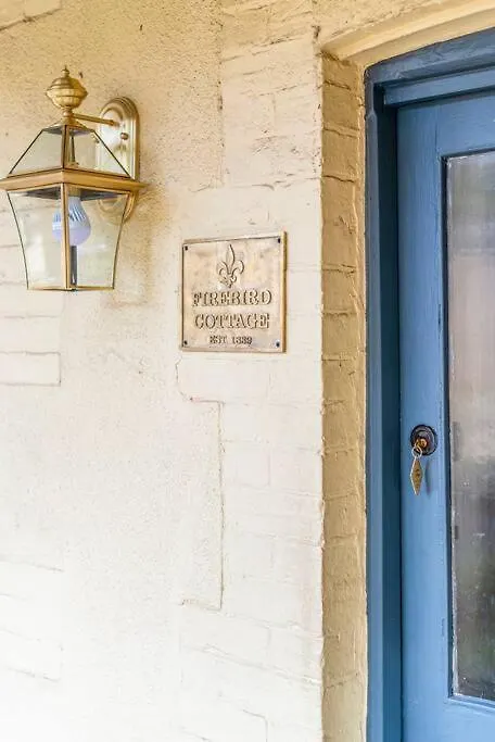 펜션 Firebird Cottage A Hallmark To Adelaides History