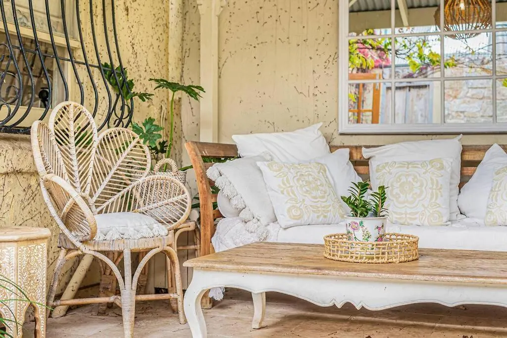 펜션 Firebird Cottage A Hallmark To Adelaides History